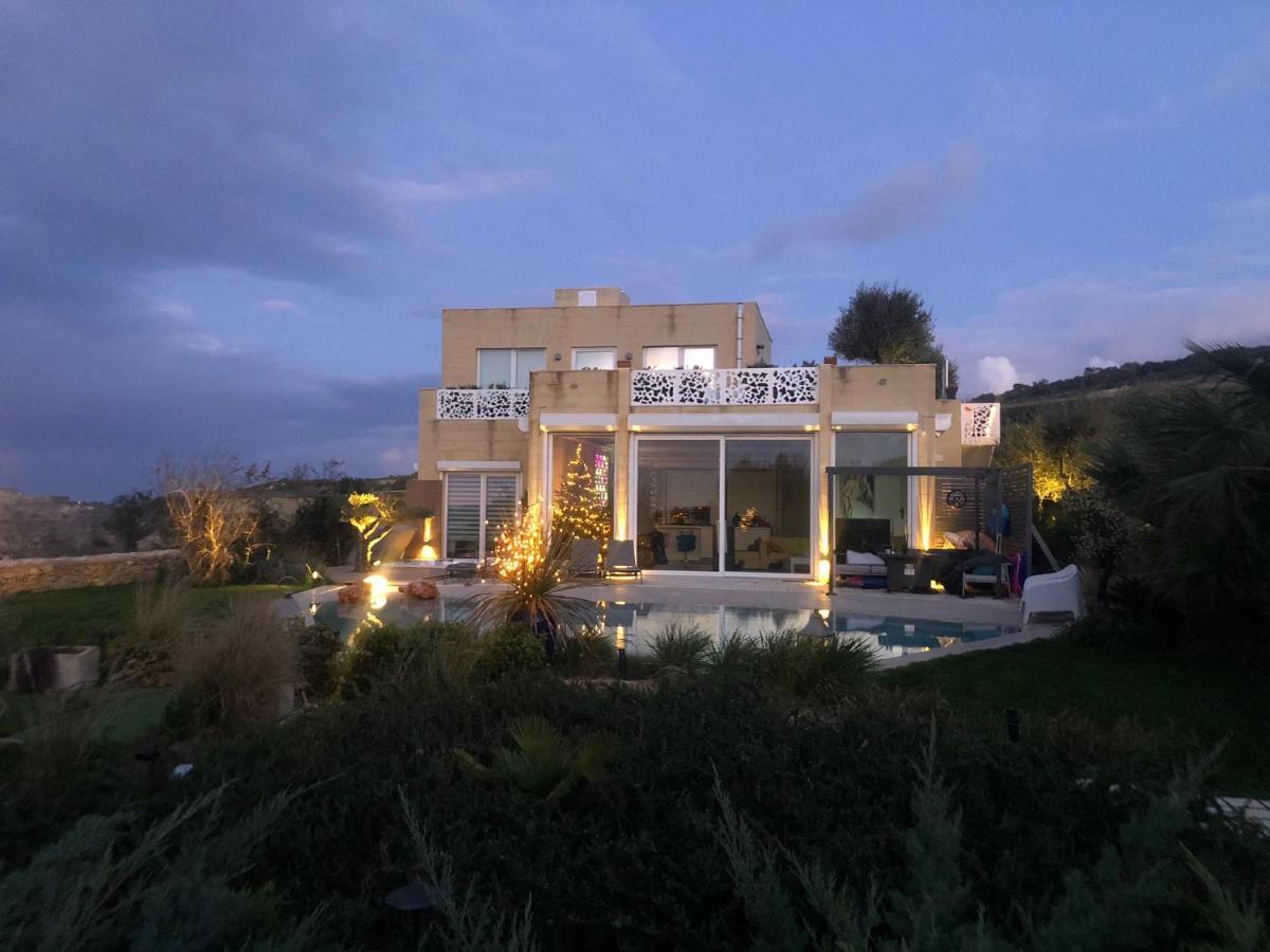 Вилла Sunset Oasis L-Imgarr Экстерьер фото