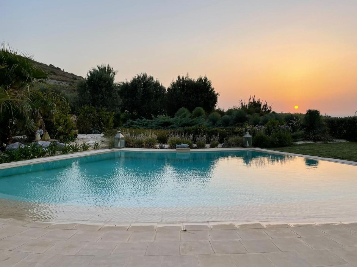 Вилла Sunset Oasis L-Imgarr Экстерьер фото