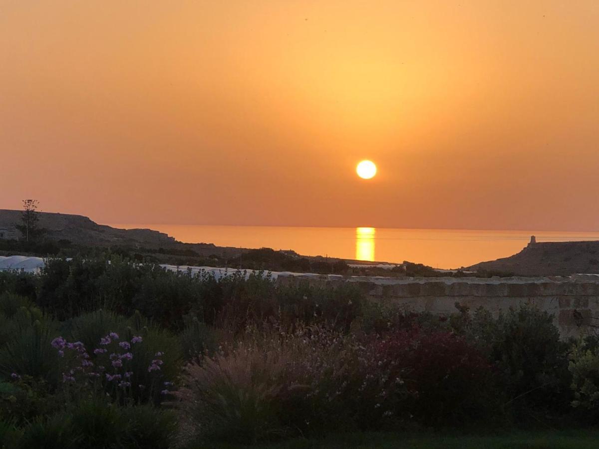 Вилла Sunset Oasis L-Imgarr Экстерьер фото